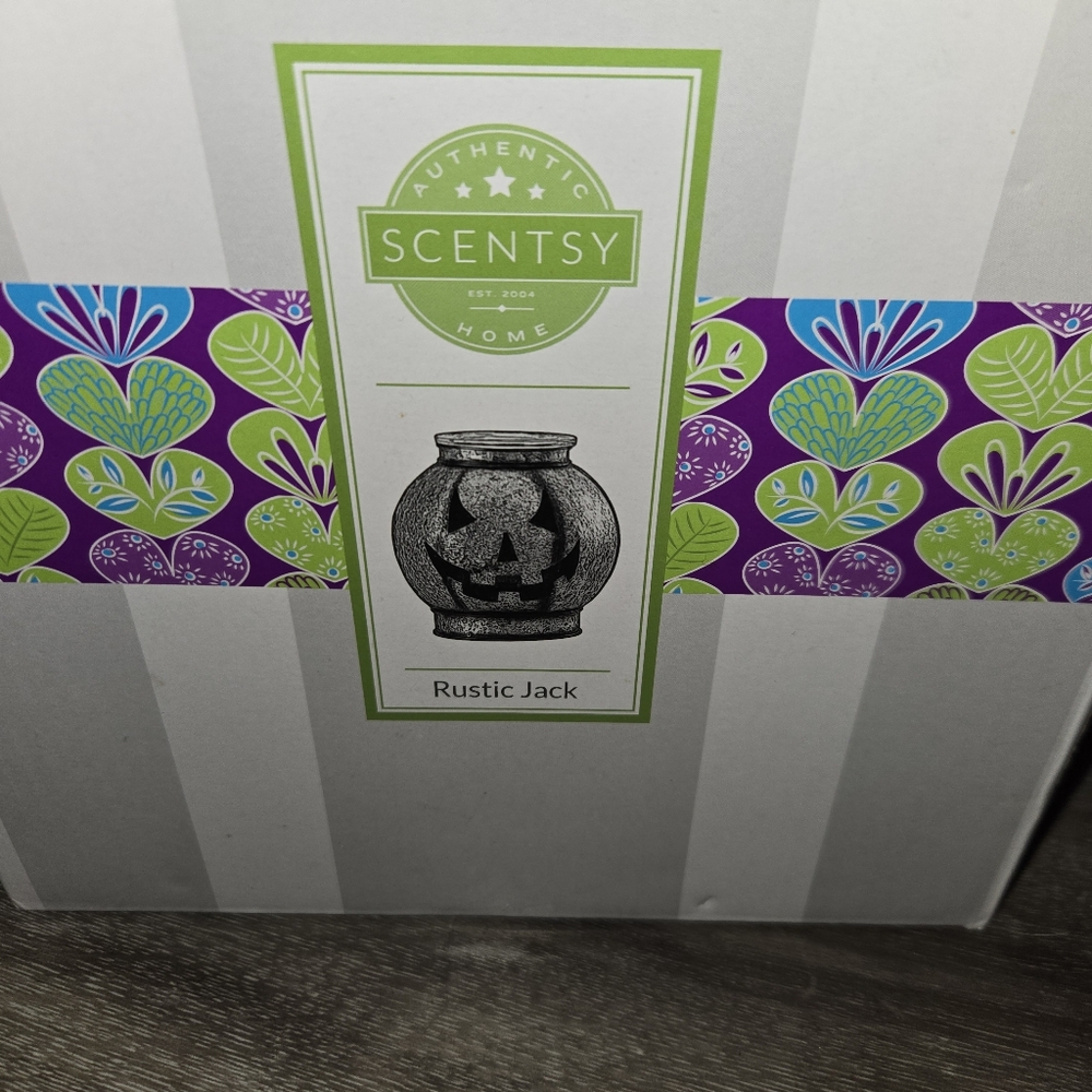 Rustic Jack Scentsy Silver and Black Wax Warmer New‎